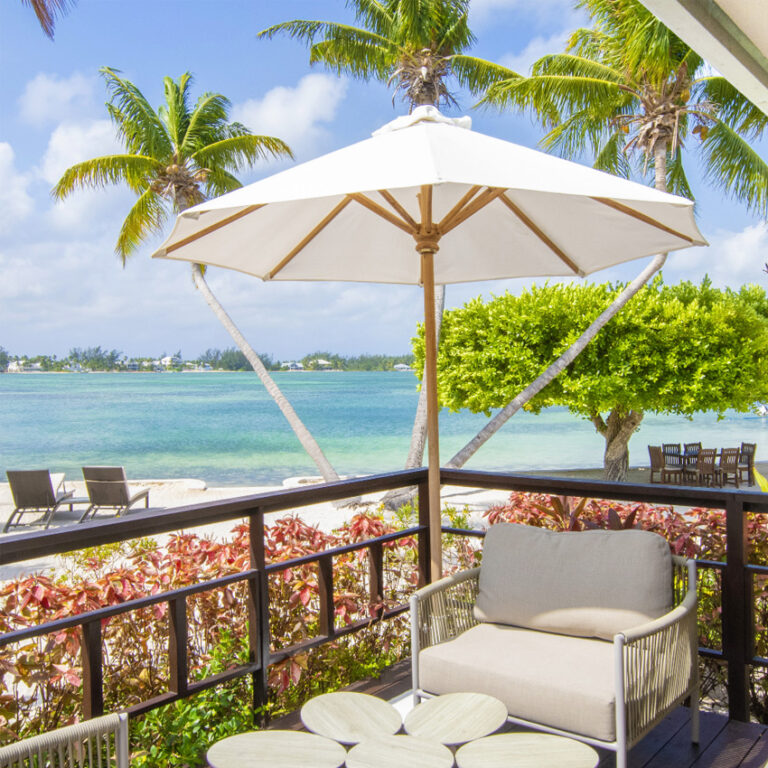 Luxury Villas in Grand Cayman