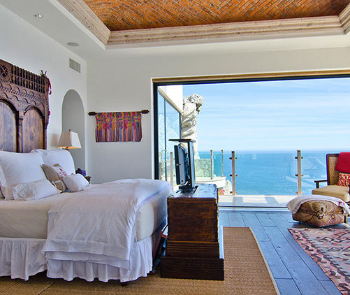Luxury vacation rental home with ocean view Luxury vacation rental home with ocean view